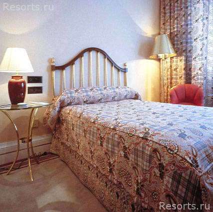 Lopez de Haro Hotel 2